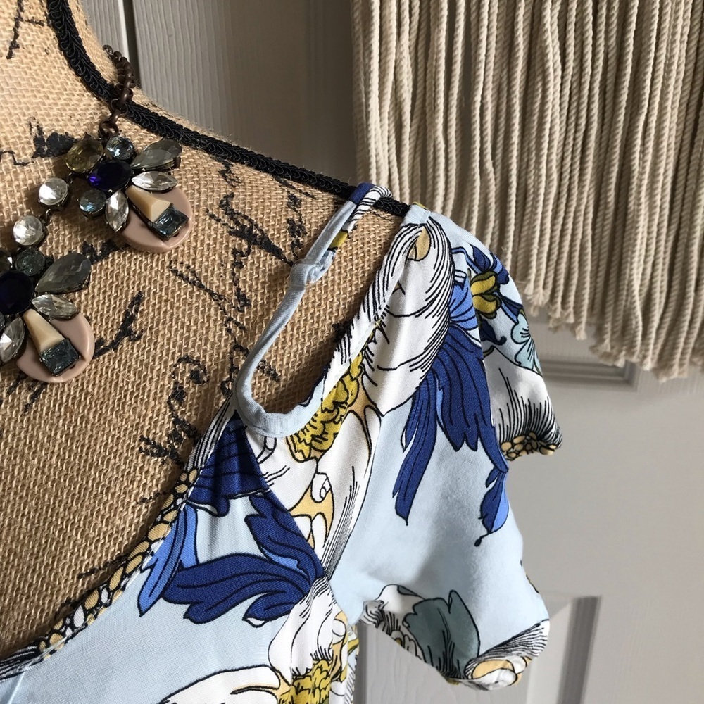 Boho Floral Maxi Dress 💙💛 - Picture 3 of 8